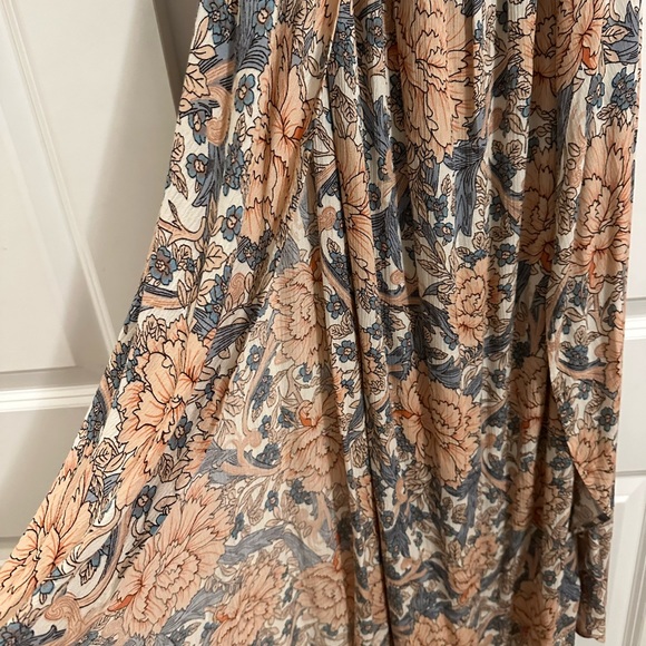 KORI America Peach Pink Off White Blue Floral Print Strapless Maxi Dress - Picture 2 of 4